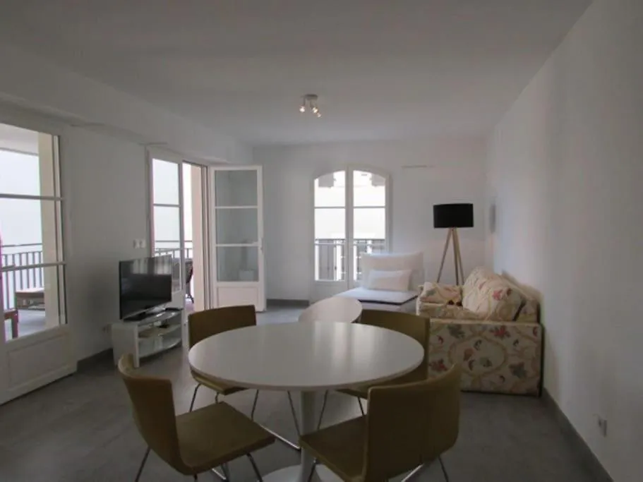 New Development Place Des Lices Saint-Tropez Apartment