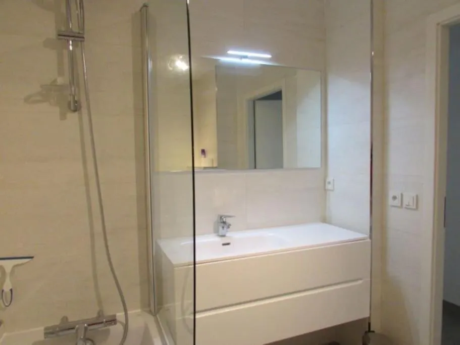 New Development Place Des Lices Сен-Тропе Франция